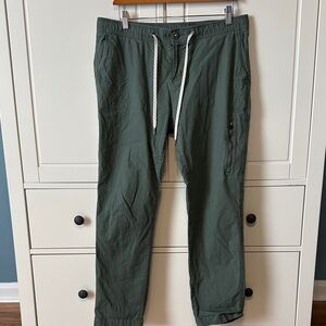 Vuori The Rise The Shine Rip stop Pants Women's Large Green Athletic Drawstring